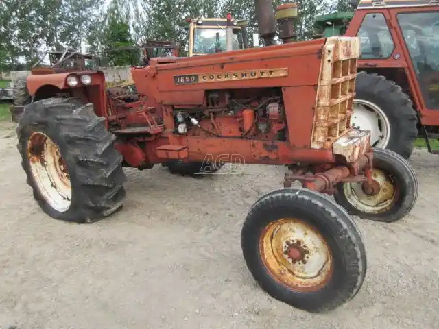 Gallery image 1 for Used 1968 Cockshutt 1850 Tractor