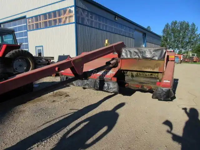 Gallery image 1 for Used Gehl 2412 Disc Mower Conditioner