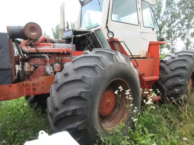 Gallery image 2 for Used 1977 Case 2870 Tractor