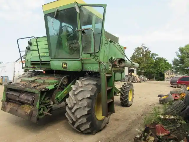 Gallery image 2 for Used John Deere 7700 Combine