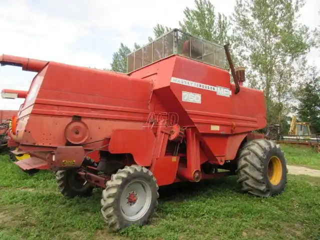 Gallery image 2 for Used 1978 Massey Ferguson 750 Combine
