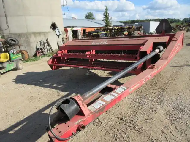 Gallery image 2 for Used Gehl 2175 Mower Conditioner
