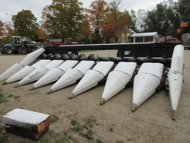 Gallery image 2 for Used 2003 Harvestec 830 Header - Row Crop