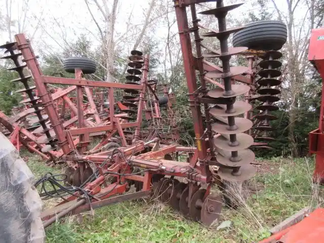 Gallery image 2 for Used Krause 1410 Disc