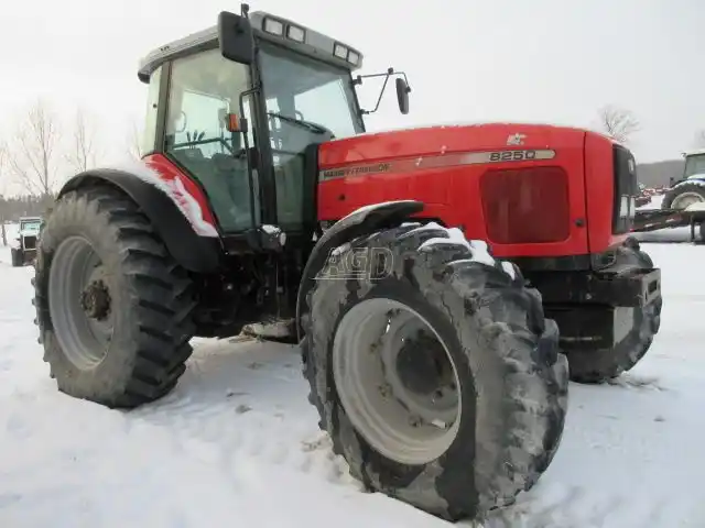 Gallery image 2 for Used 2001 Massey Ferguson 8250 Tractor