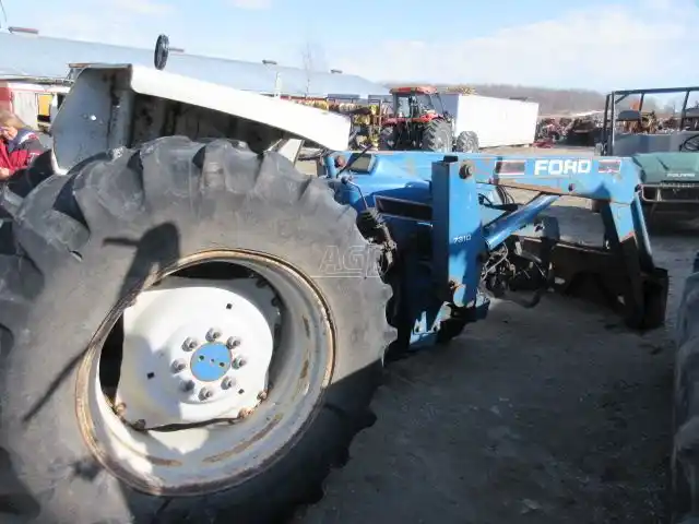 Gallery image 2 for Used 1996 Ford 4630 Tractor