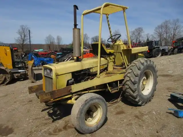 Gallery image 1 for Used International 2444 Forklift