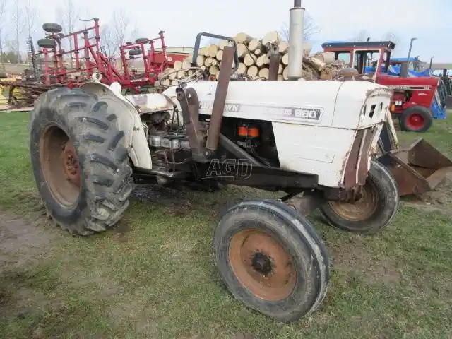 Gallery image 2 for Used David Brown 880 Tractor