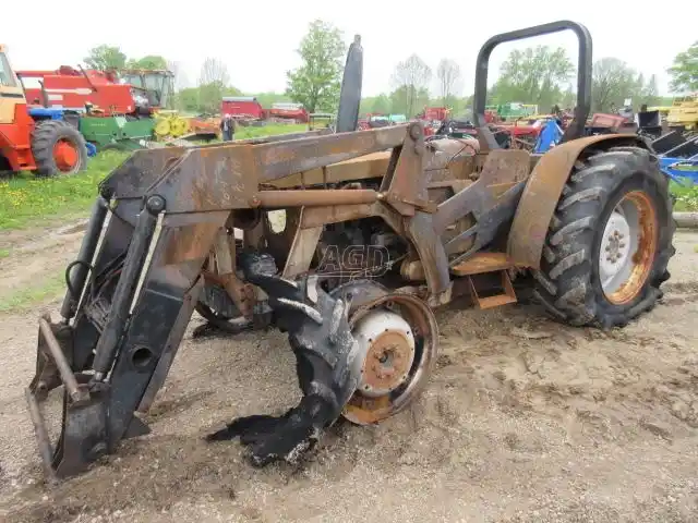 Gallery image 1 for Used Agco Allis 5670 Tractor