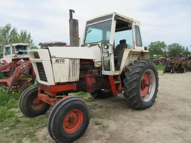 Gallery image 1 for Used 1977 Case 1070 Tractor
