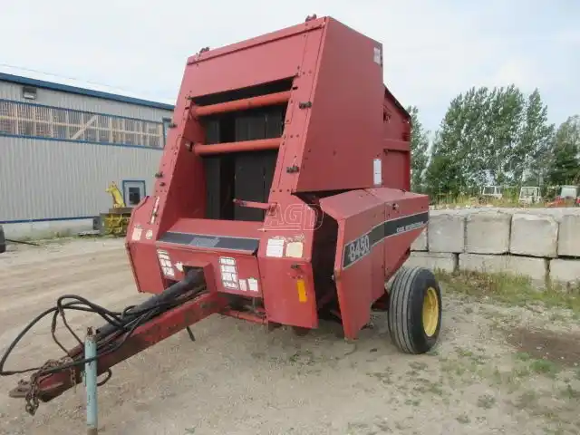 Gallery image 1 for Used Case IH 8450 Round Baler