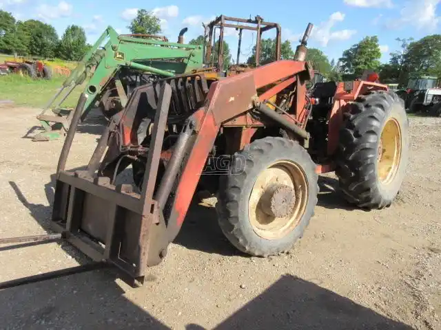 Gallery image 1 for Used 1981 Allis Chalmers 5050 Tractor