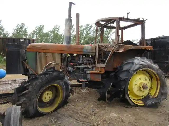 Gallery image 1 for Used 1987 John Deere 4450 Tractor