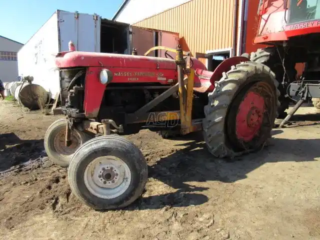 Gallery image 2 for Used 1962 Massey Ferguson 65 Tractor