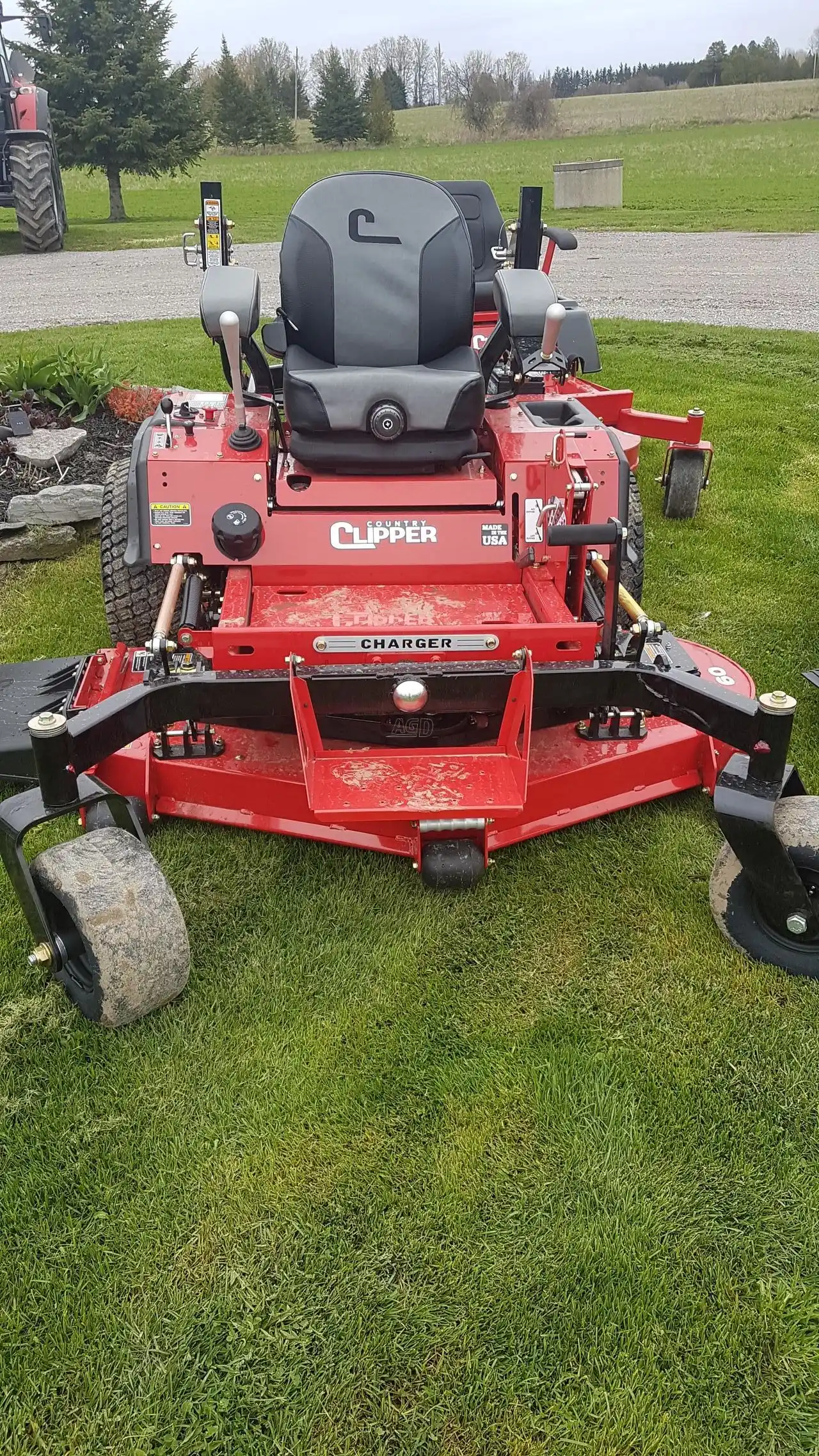 Gallery image 2 for New Country Clipper several models available Mower - Zero Turn