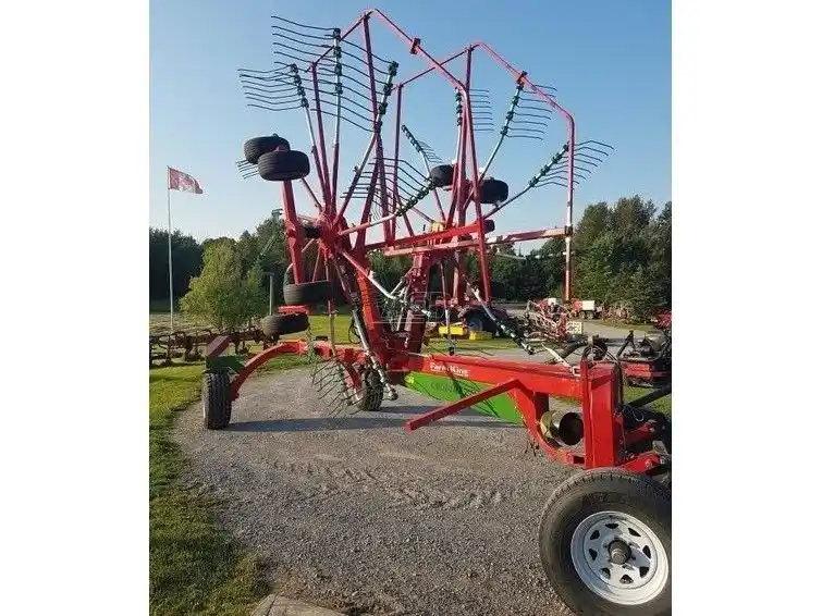 Gallery image 1 for Used Farm King ENODUO 780 Rake