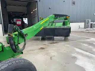 Gallery image 1 for Used 2020 John Deere 830 Disc Mower Conditioner