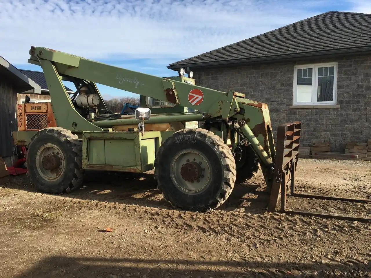 Gallery image 1 for Used 1982 Dynalift D4P80 TeleHandler