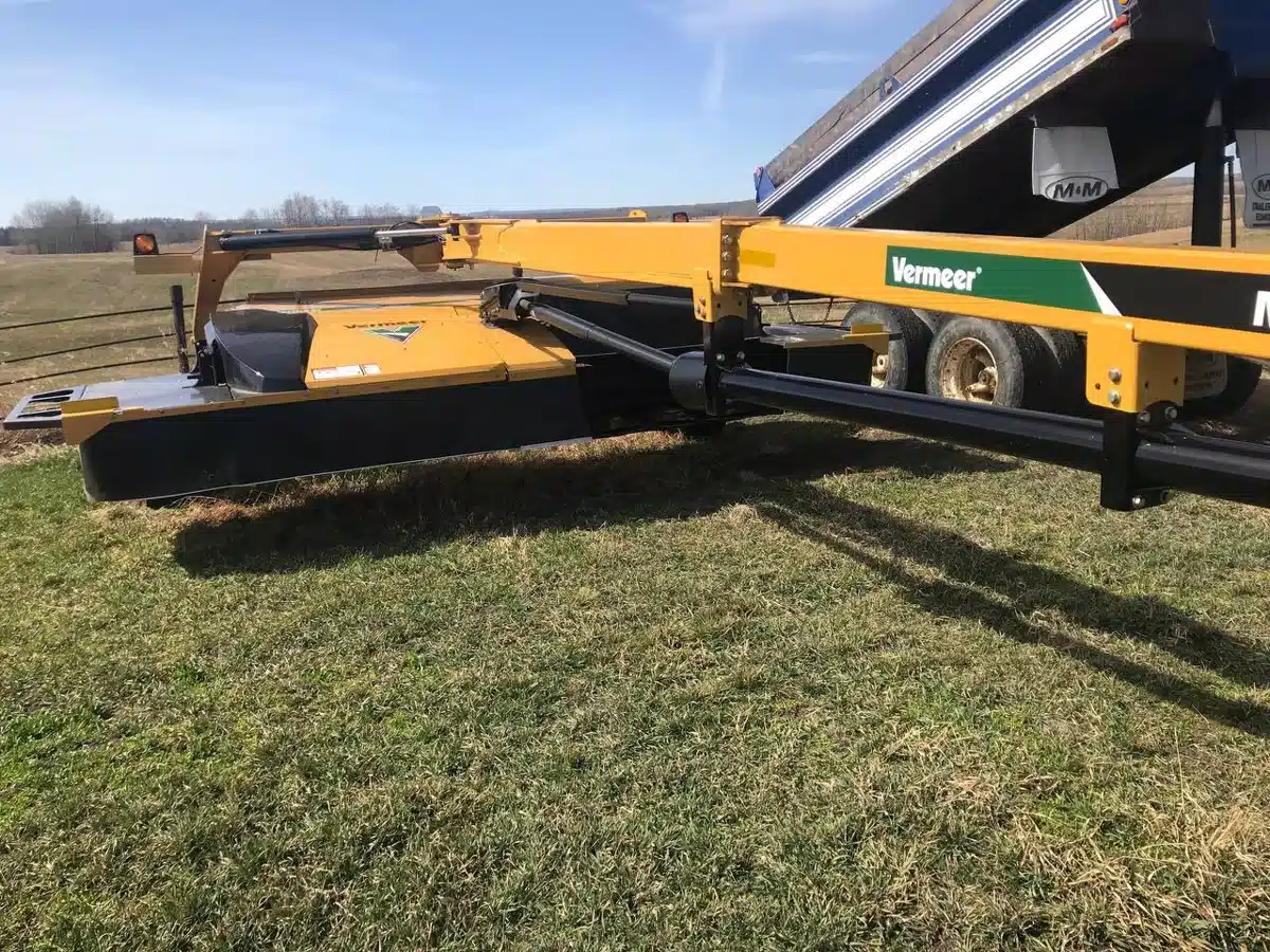 Gallery image 1 for Used 2019 Vermeer MC4500 Mower Conditioner