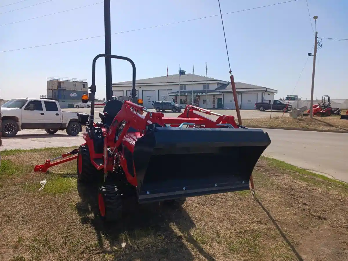 Gallery image 2 for New Kioti CS2520 Backhoe