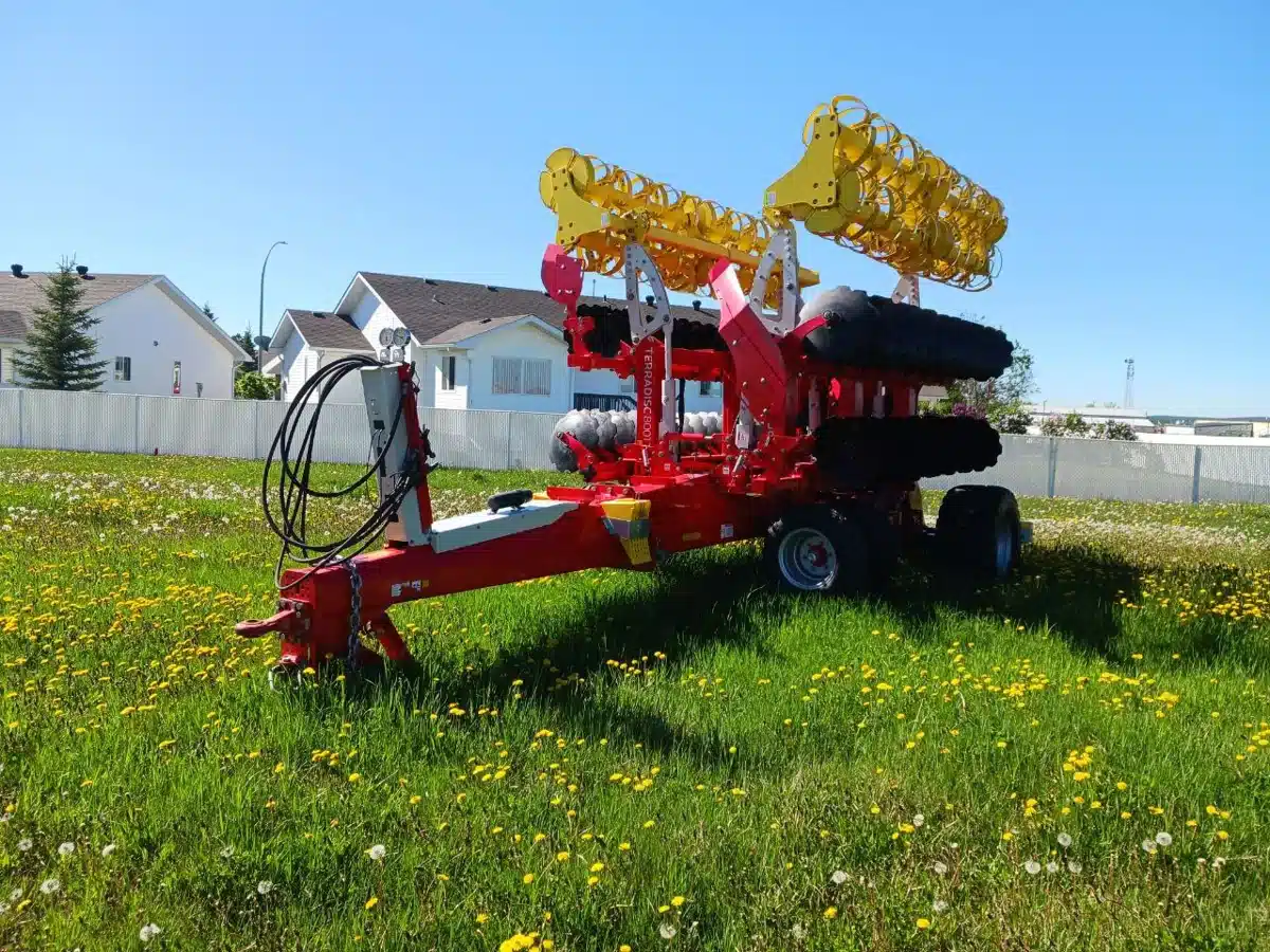 Gallery image 1 for New Pottinger Terradisc 8001 Disc