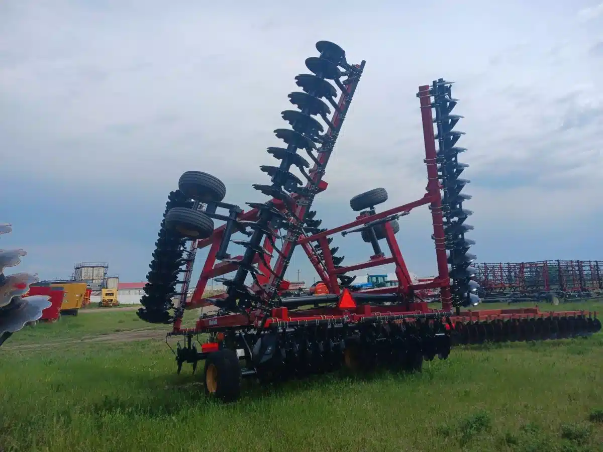 Gallery image 2 for New Versatile TD600 Disc