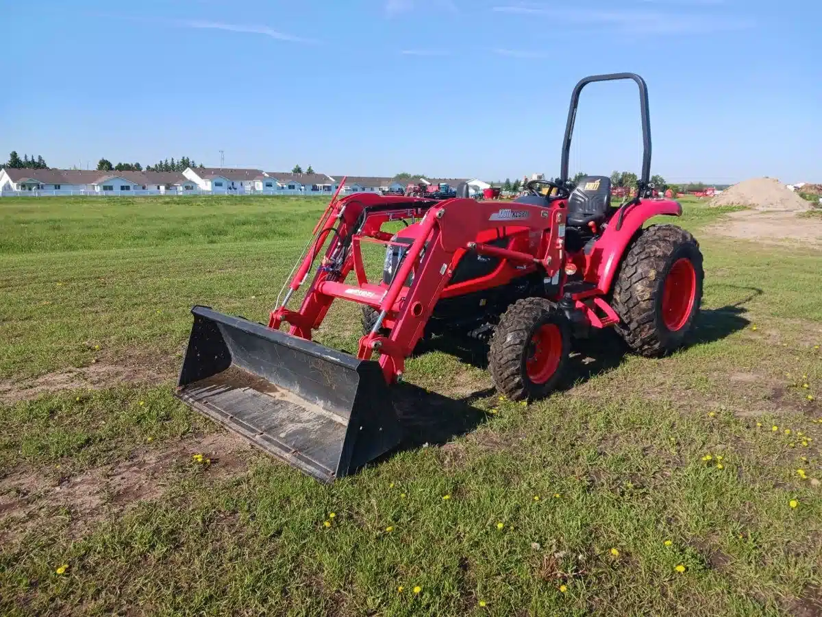Photo de la Galerie 1 pour 2022 Kioti NS4710 HST Tracteur