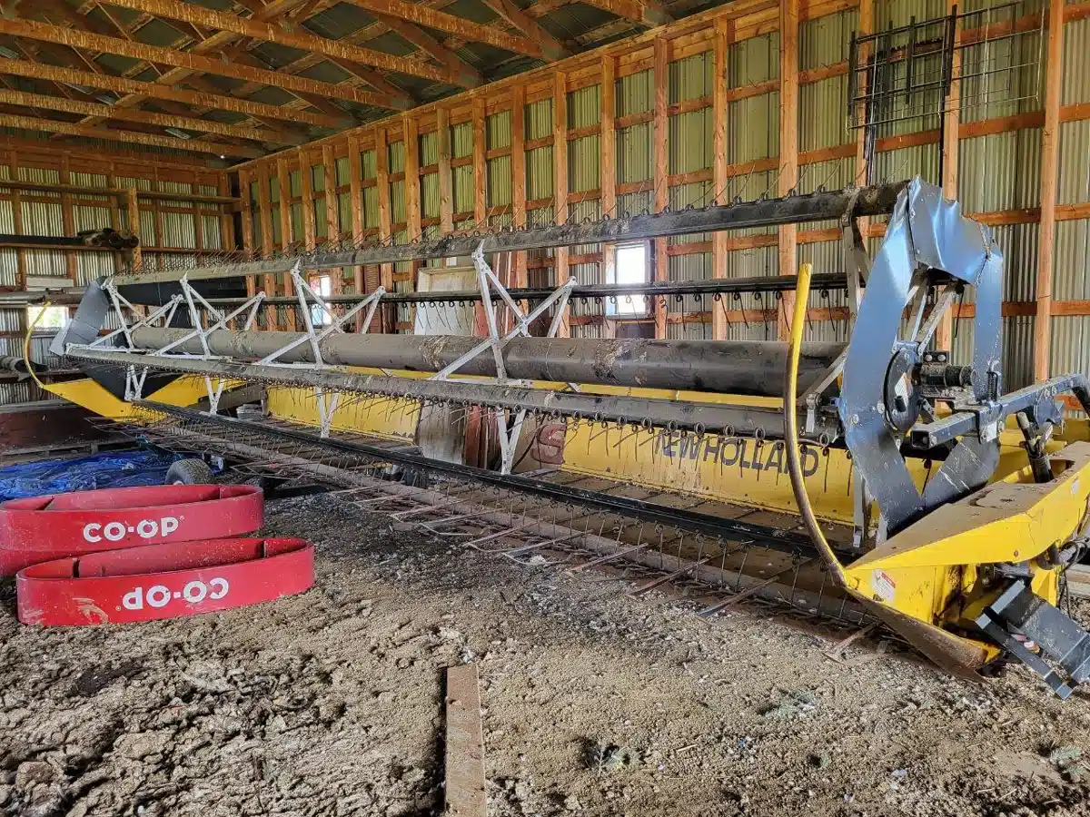 Photo de la Galerie 2 pour New Holland HW320 Andaineur