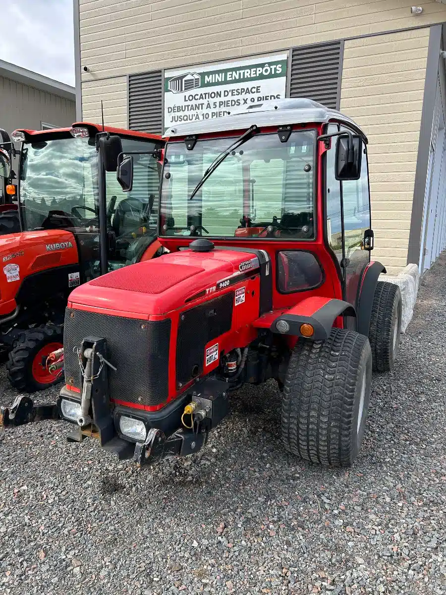 Gallery image 2 for Used 2002 Antonio Carraro TTR 9400 Tractor