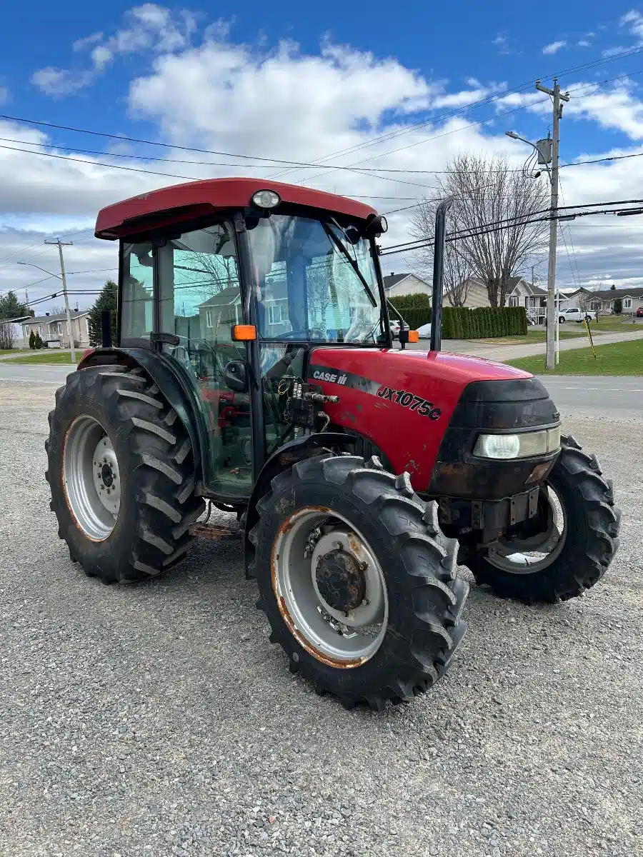 Gallery image 2 for Used 2008 Case IH JX1075C Tractor
