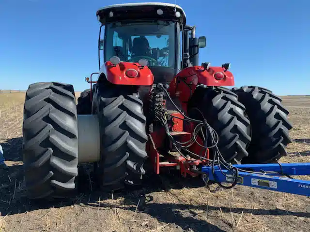 Gallery image 2 for Used 2016 Versatile 400 Tractor