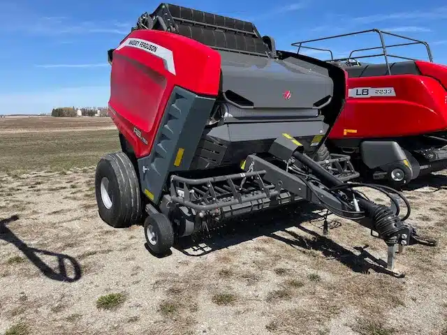 Gallery image 1 for New 2024 Massey Ferguson RB.156 Round Baler