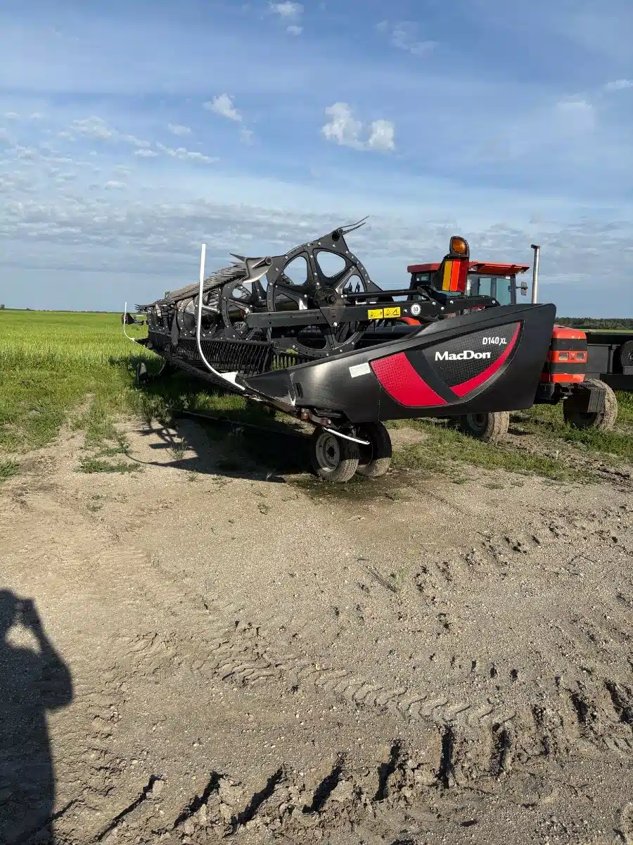 Gallery image 2 for 2021 MacDon D140XL Header - Draper