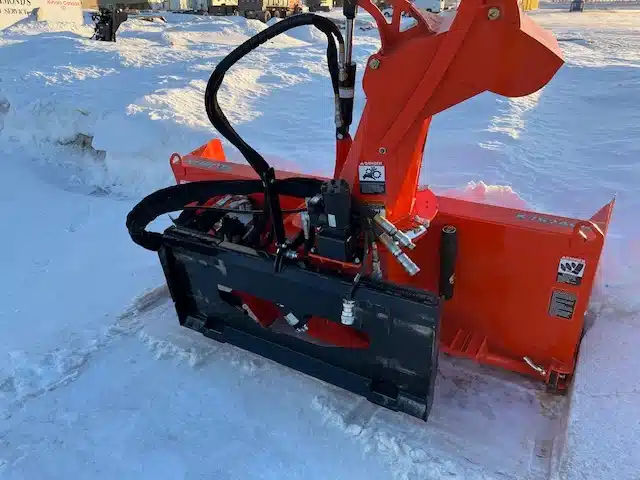 Gallery image 2 for 2018 Kubota K76249H Snow Blower