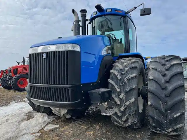 Gallery image 2 for 2005 CNH TJ375 Tractor