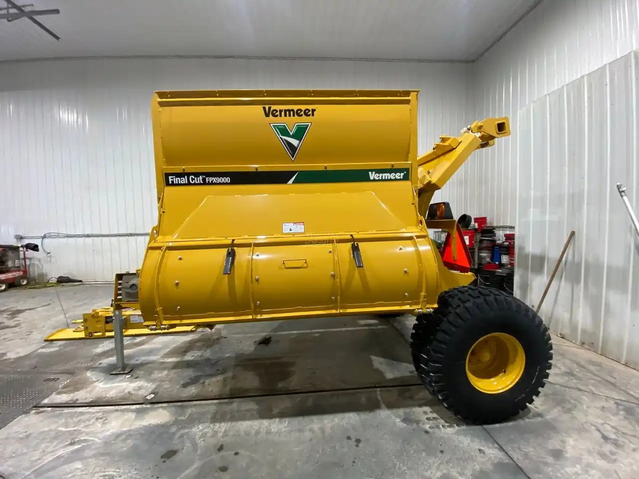 Gallery image 2 for New 2023 Vermeer FPX9000 Bale Processor