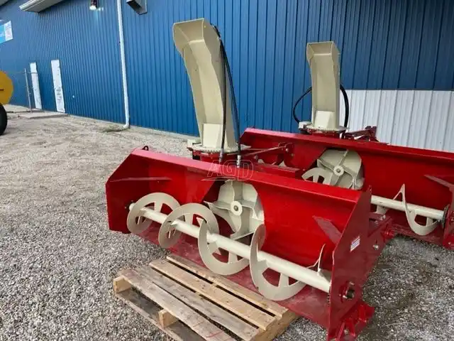 Gallery image 1 for New Farm King 740 Snow Blower