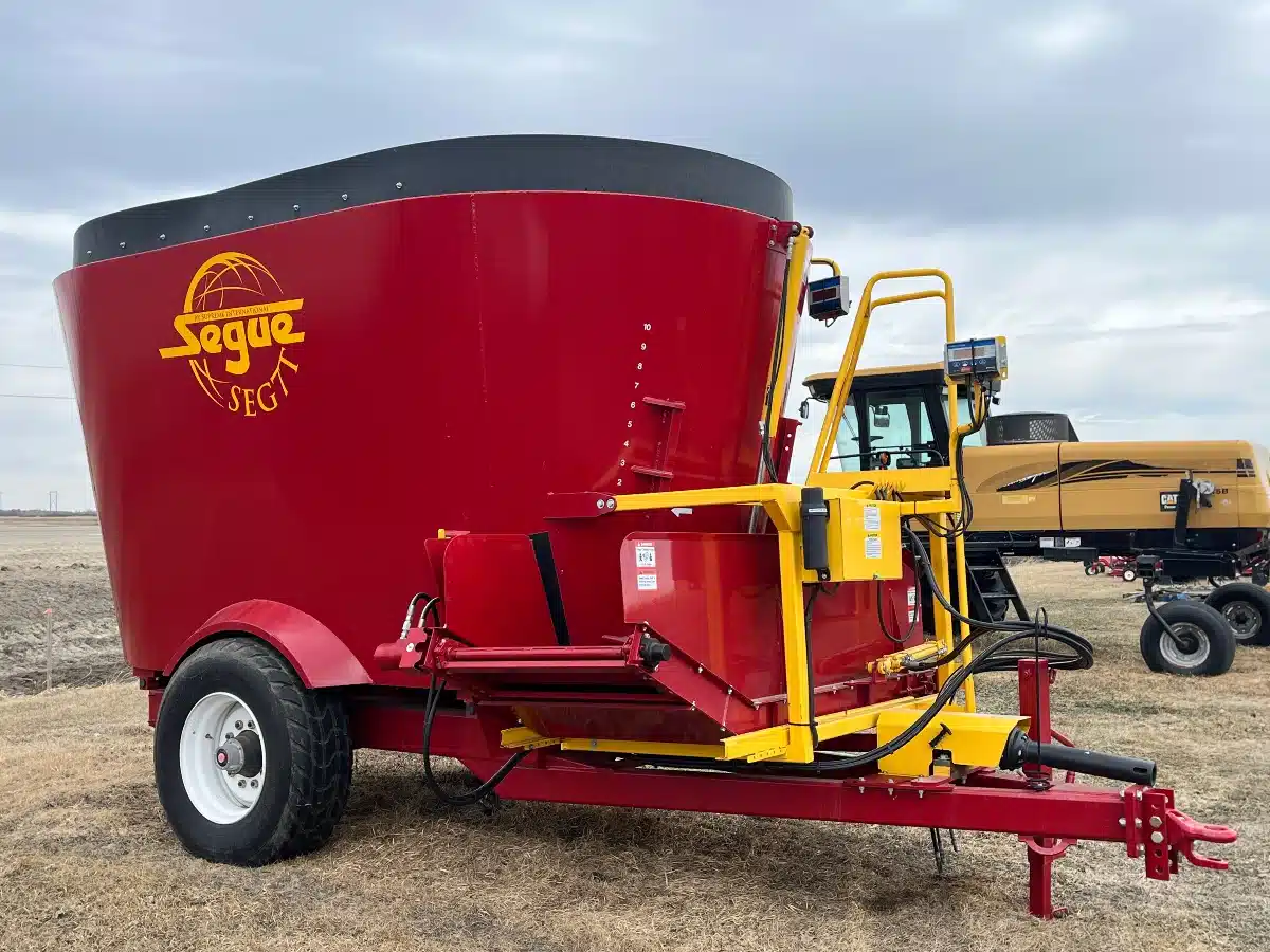 Gallery image 1 for New 2023 Supreme SEGUE 7T TMR Mixer