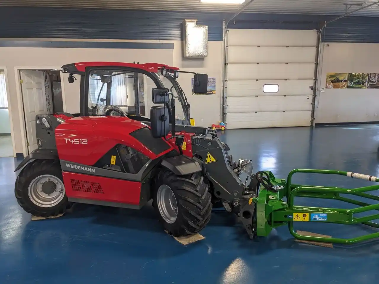 Gallery image 2 for New Weidemann T4512 TeleHandler