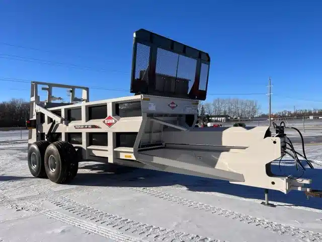 Gallery image 2 for New Kuhn Knight HP 150 Manure Spreader