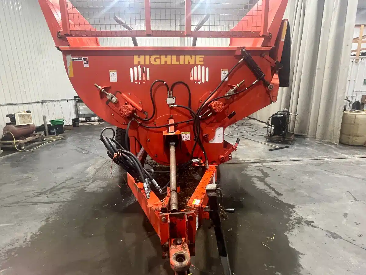 Gallery image 2 for Used 2004 Highline BALE PRO 7000 Bale Processor