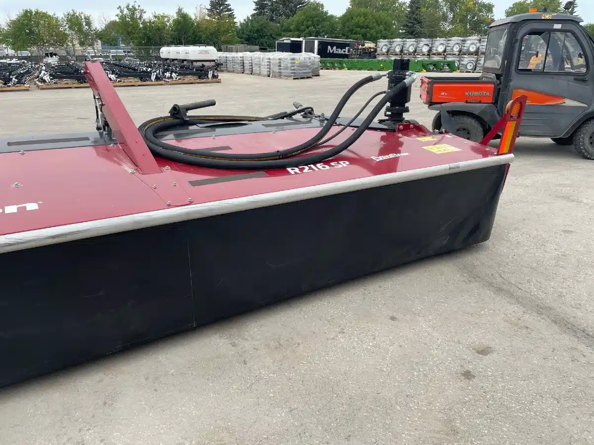Gallery image 1 for Used 2019 MacDon R216 Header - Disc
