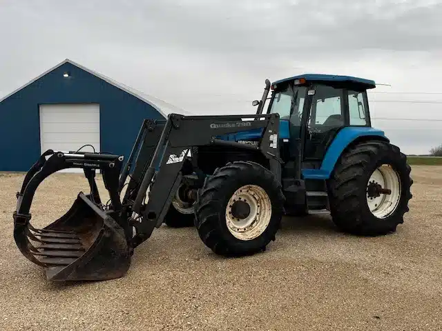Used 1998 New Holland 8670 Tractor