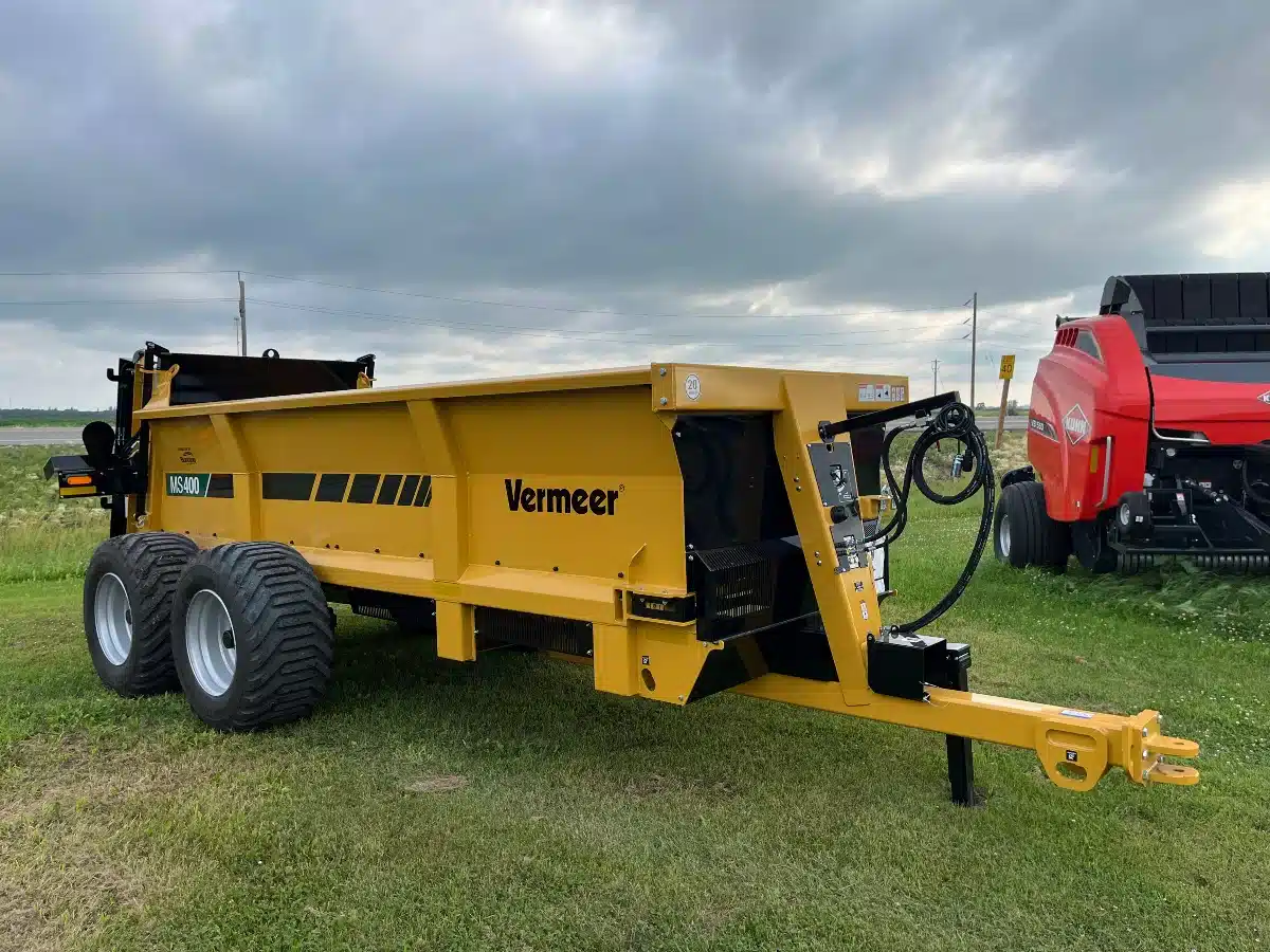 Photo de la Galerie 2 pour 2026 Vermeer MS400 Épandeur à fumier