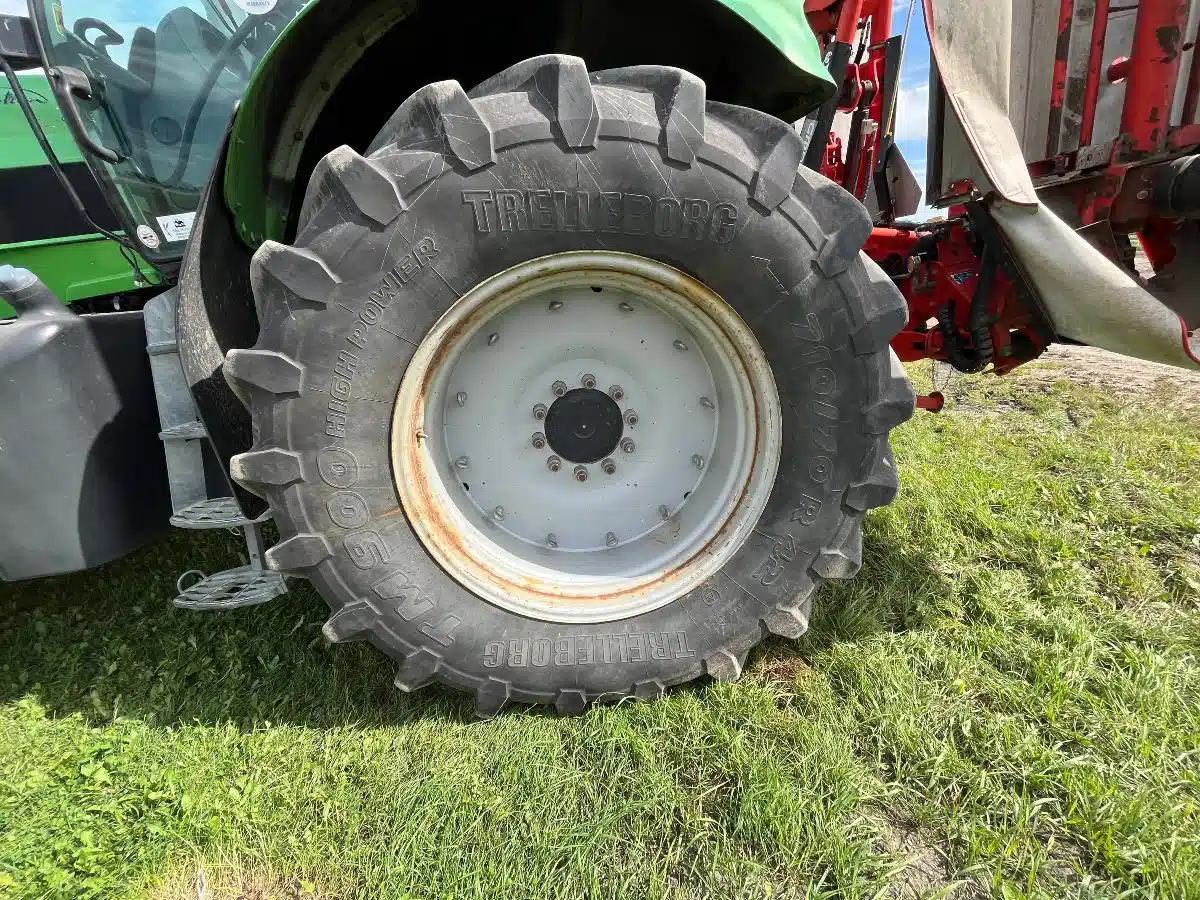 Gallery image 2 for 2012 Deutz Fahr AGROTRON X720 Tractor