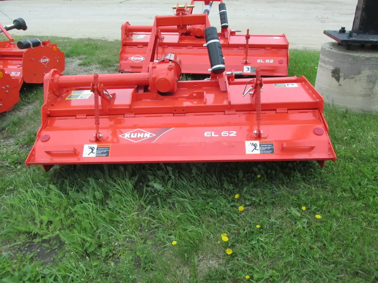 Gallery image 2 for New Kuhn EL 62-180 Rotary Tiller