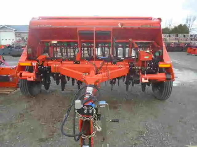 Gallery image 2 for New 2020 Land Pride 1006NT Drill