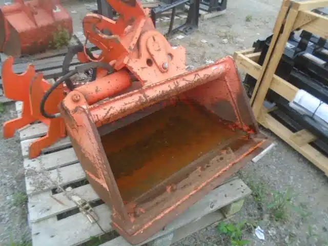 Gallery image 2 for Used Kubota K9936QCT Bucket