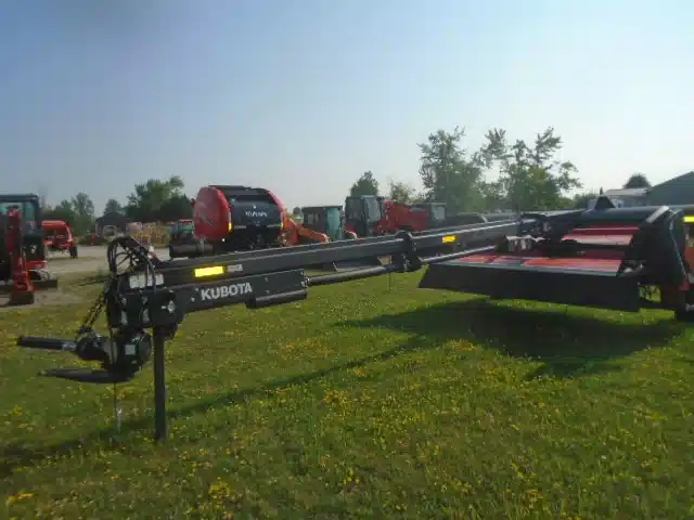 Gallery image 2 for Used 2018 Kubota DMC8540T Disc Mower Conditioner