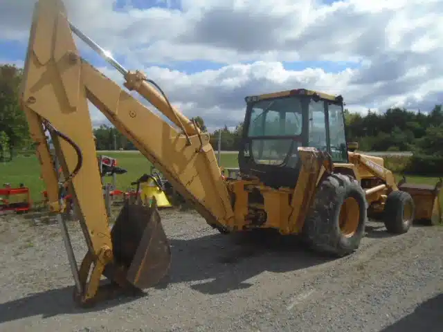Used 1983 John Deere 710B Backhoe Loader
